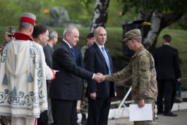 Moldovan president participates in closing event of Dragoon Pioneer 2016 drills