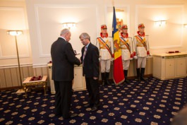 Președintele Timofti a înmânat distincții de stat, în cadrul unei ceremonii oficiale