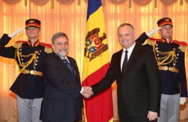 Președintele Igor Dodon a primit scrisorile de acreditare a patru noi ambasadori