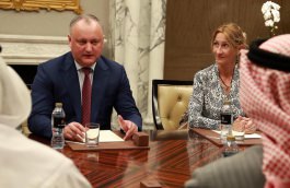 Igor Dodon a avut o întrevedere cu președintele Federației de Șah Asiatice