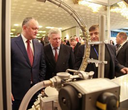 Igor Dodon visited the exhibition "Expovin Moldova-2018"