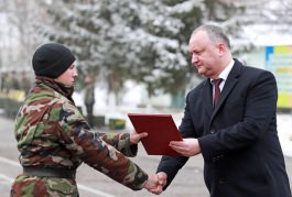 Igor Dodon a participat la aniversarea a 26-a de la formarea Brigăzii 3 Infanterie Motorizată „Dacia” a Armatei Naționale