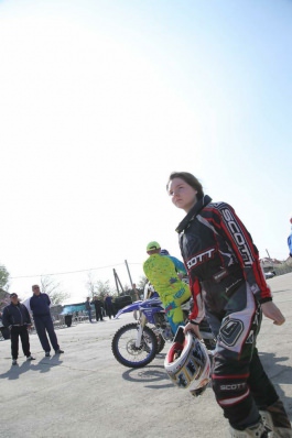 Șeful statului a participat la deschiderea Campionatului Europei Centrale la motociclism și la Campionatul deschis la motocross, în memoria lui Iurii Gagarin  