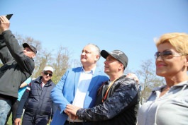 Șeful statului a participat la deschiderea Campionatului Europei Centrale la motociclism și la Campionatul deschis la motocross, în memoria lui Iurii Gagarin  