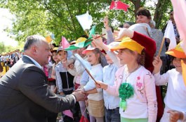 The President took part in the opening ceremony of two sports complexes