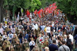 Președintele Republicii Moldova, Igor Dodon, a participat la acţiunile organizate cu prilejul Zilei Victoriei 