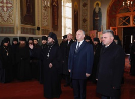 Igor Dodon a vizitat Mănăstirea Noul Neamț din Chițcani