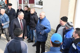 Președintele Igor Dodon a participat la prezentarea autospecialelor ”Kamaz” oferite de Federația Rusă