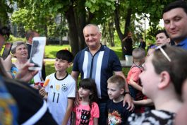 Igor Dodon împreună cu familia a participat la Festivalul Familiei