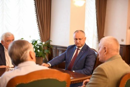 Igor Dodon a desfășurat o ședință cu privire la marcarea aniversării a 25-a de la adoptarea Constituției