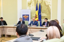 Igor Dodon a prezentat efectivelor ministerelor trei noi miniștri