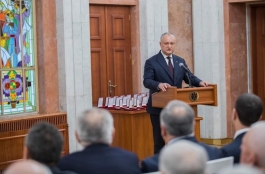 Igor Dodon a înmînat distincții de stat