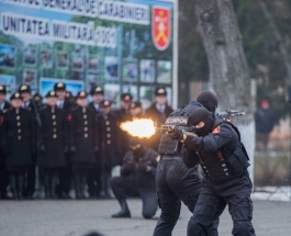 Șeful statului a participat la ceremonia consacrată celei de-a 28-a aniversări de la formarea Trupelor de Carabinieri