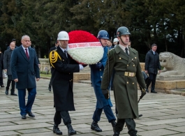 Делегация Республики Молдова посетила Мавзолей Ататюрка в Анкаре