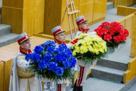 Глава государства принял участие в торжественной церемонии открытия Национального праздника «День Независимости Республики Молдова»