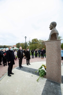 Президент Молдовы отправился в южные районы страны