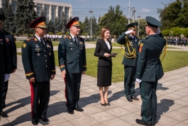 Președintele Maia Sandu către absolvenții Academiei Militare a Forțelor Armate „Alexandru cel Bun”: „Drumul pe care l-ați ales este dificil, dar onorant”