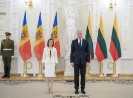 Press Statement by President Maia Sandu after the Meeting with Lithuanian President Gitanas Nauseda