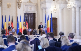 Declarația de presă a Președintei Maia Sandu după întrevederea cu Președintele României, Klaus Iohannis, și cu Cancelarul federal al Germaniei, Olaf Scholz