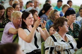 Șefa statului a fost în vizită în localitățile Vadul lui Isac și Manta, din Cahul