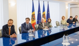 Șefa statului a avut o întrevedere cu membrii Comisiei pentru evaluare externă extraordinară a Curții Supreme de Justiție