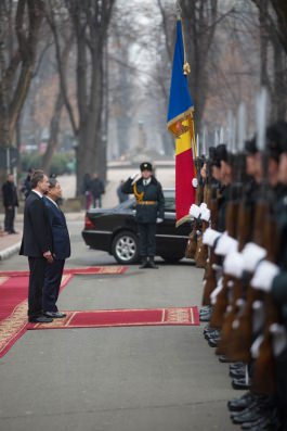 Moldovan president receives accreditation letters from three ambassadors