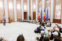 Elevi din întreaga țară au vizitat Președinția Republicii Moldova în cadrul programului „Excursia europeană”