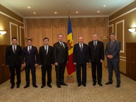 President Nicolae Timofti meets Macedonian envoy