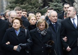 President Nicolae Timofti participates in March of Dignity in Kiev