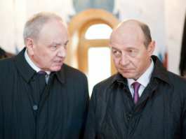 Moldovan president, former Romanian head of state visit north Moldova town